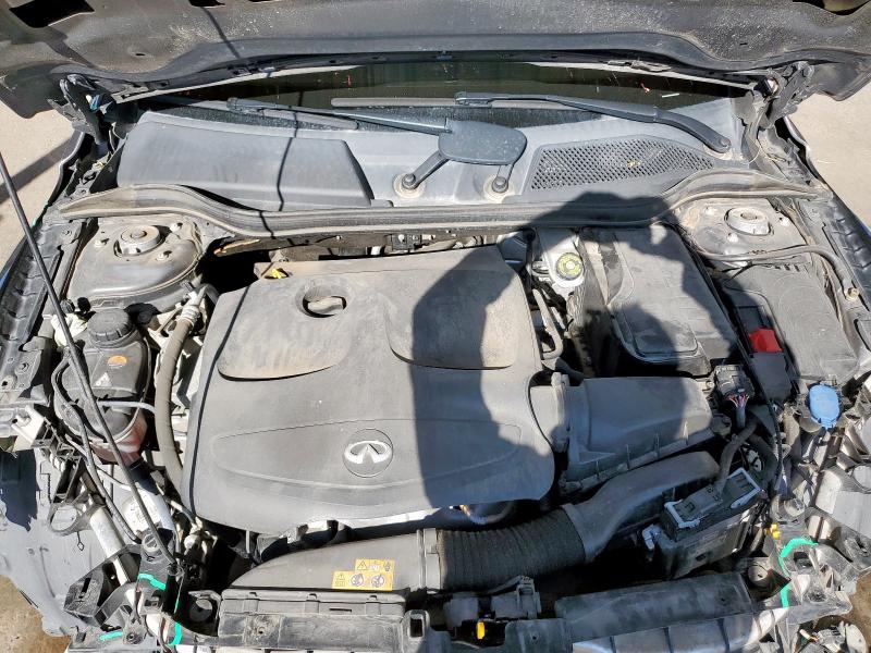 SJKCH5CR5HA018896 - 2017 INFINITI QX30 BASE 银色 照片 11