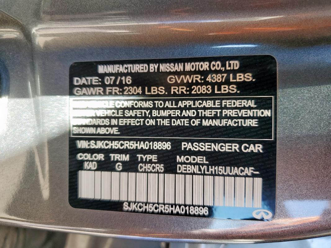 SJKCH5CR5HA018896 - 2017 INFINITI QX30 BASE 银色 照片 13