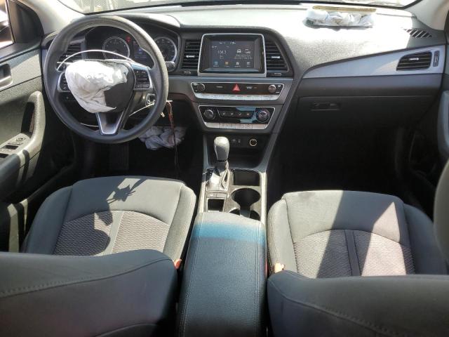 5NPE24AF2JH700634 - 2018 HYUNDAI SONATA SE WHITE photo 8