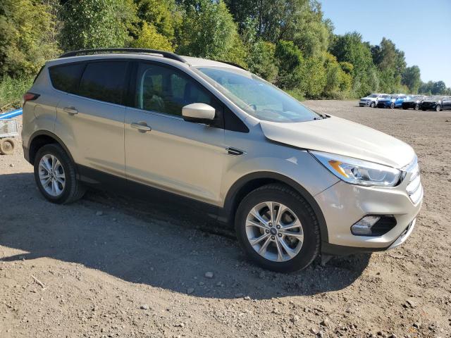 1FMCU0HD9JUB08910 - 2018 FORD ESCAPE SEL GOLD photo 4