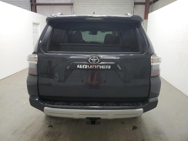 JTEPU5JR5R6285264 - 2024 TOYOTA 4RUNNER SR5/SR5 PREMIUM ნაცრისფერი ფოტო 6