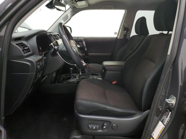 JTEPU5JR5R6285264 - 2024 TOYOTA 4RUNNER SR5/SR5 PREMIUM ნაცრისფერი ფოტო 7