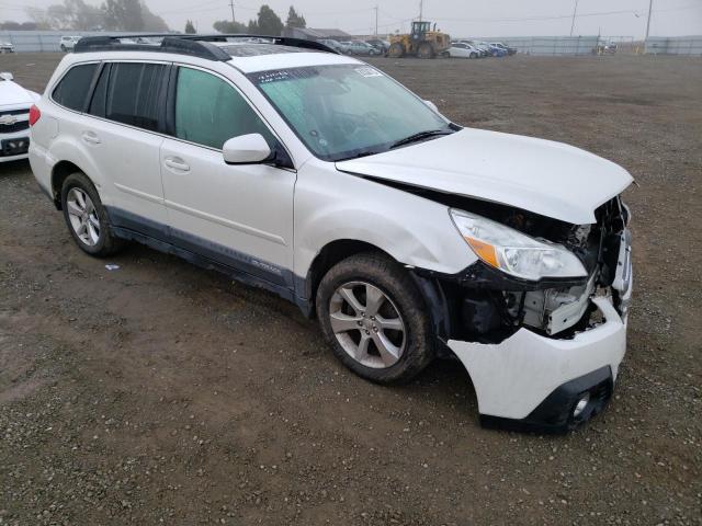 4S4BRBNC9E3212569 - 2014 SUBARU OUTBACK 2.5I LIMITED WHITE photo 4