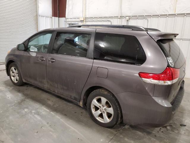 5TDKK3DC4CS257625 - 2012 TOYOTA SIENNA LE GRAY photo 2