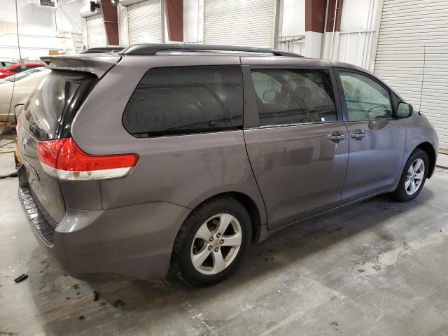 5TDKK3DC4CS257625 - 2012 TOYOTA SIENNA LE GRAY photo 3