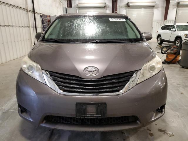 5TDKK3DC4CS257625 - 2012 TOYOTA SIENNA LE GRAY photo 5