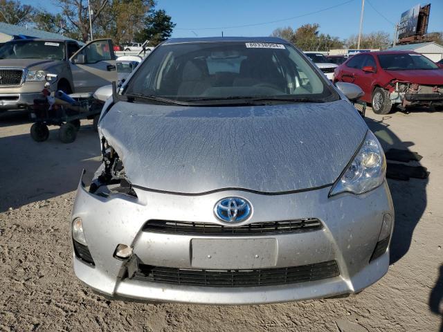 JTDKDTB32E1560156 - 2014 TOYOTA PRIUS C SILVER photo 5