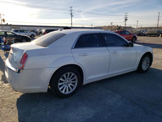 2C3CCAAG9EH229046 - 2014 CHRYSLER 300 WHITE photo 3