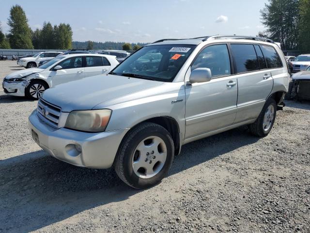 2004 TOYOTA HIGHLANDER, 