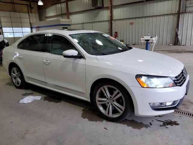 1VWCN7A35EC100324 - 2014 VOLKSWAGEN PASSAT SEL WHITE photo 4