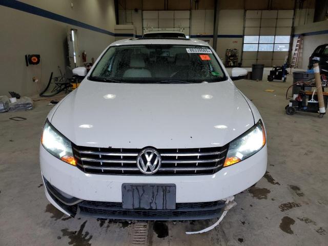 1VWCN7A35EC100324 - 2014 VOLKSWAGEN PASSAT SEL WHITE photo 5