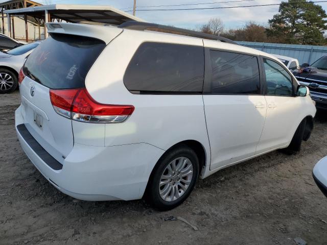 5TDYK3DC3ES479828 - 2014 TOYOTA SIENNA XLE WHITE photo 3