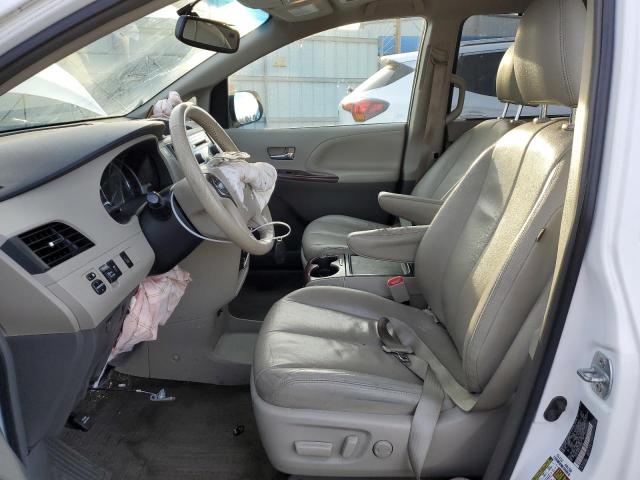 5TDYK3DC3ES479828 - 2014 TOYOTA SIENNA XLE WHITE photo 7