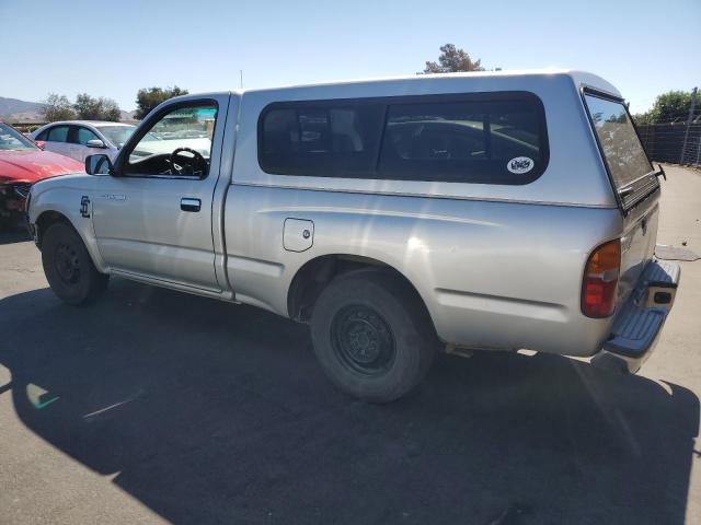 4TANL42N6YZ657479 - 2000 TOYOTA TACOMA SILVER photo 2