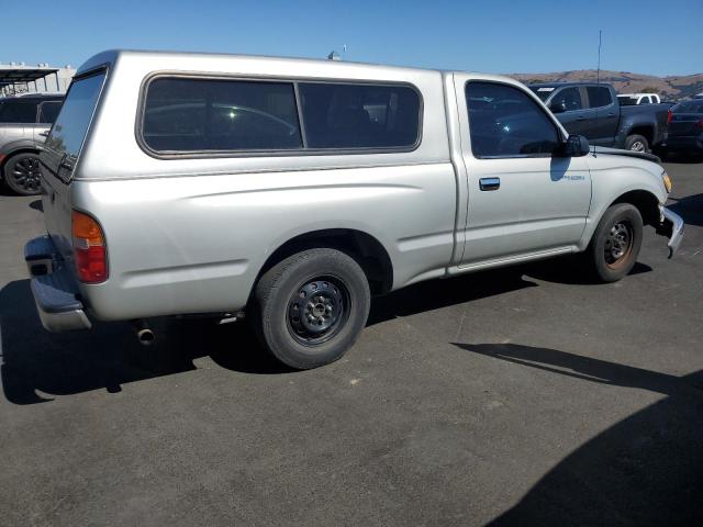4TANL42N6YZ657479 - 2000 TOYOTA TACOMA SILVER photo 3