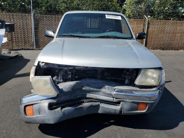 4TANL42N6YZ657479 - 2000 TOYOTA TACOMA SILVER photo 5