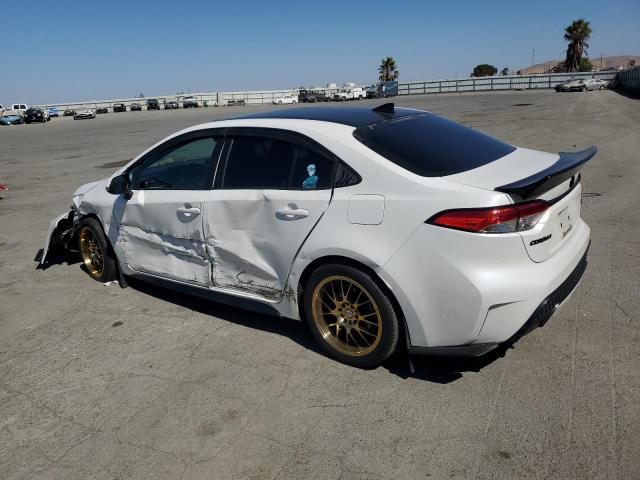5YFP4MCE0MP093387 - 2021 TOYOTA COROLLA SE WHITE photo 2
