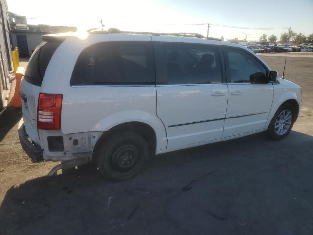 2A4RR5D18AR212899 - 2010 CHRYSLER TOWN & COU TOURING WHITE photo 3