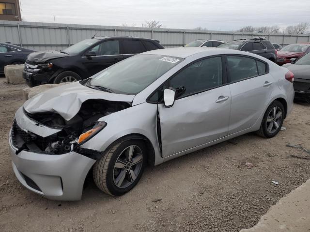 3KPFL4A78JE230608 - 2018 KIA FORTE LX SILVER photo 1