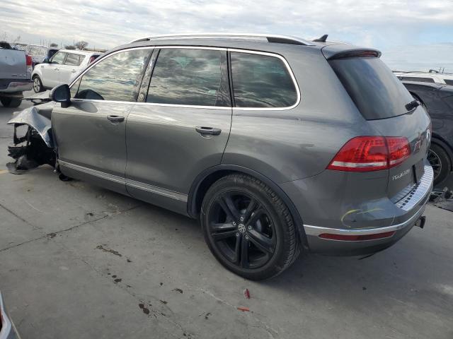 WVGRF7BP8HD003849 - 2017 VOLKSWAGEN TOUAREG WOLFSBURG GRAY photo 2