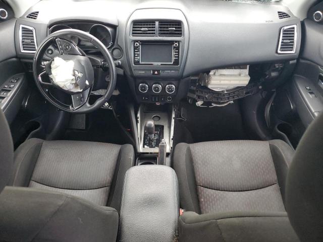 JA4AP3AU3JZ024092 - 2018 MITSUBISHI OUTLANDER SPORT ES თეთრი ფოტო 8