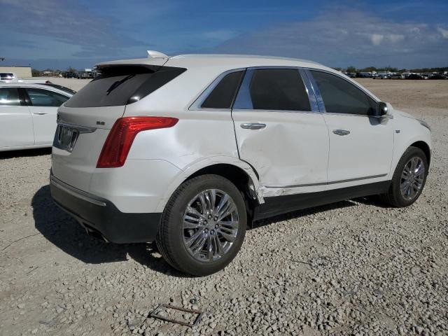 1GYKNFRS6JZ140532 - 2018 CADILLAC XT5 PREMIUM LUXURY WHITE photo 3