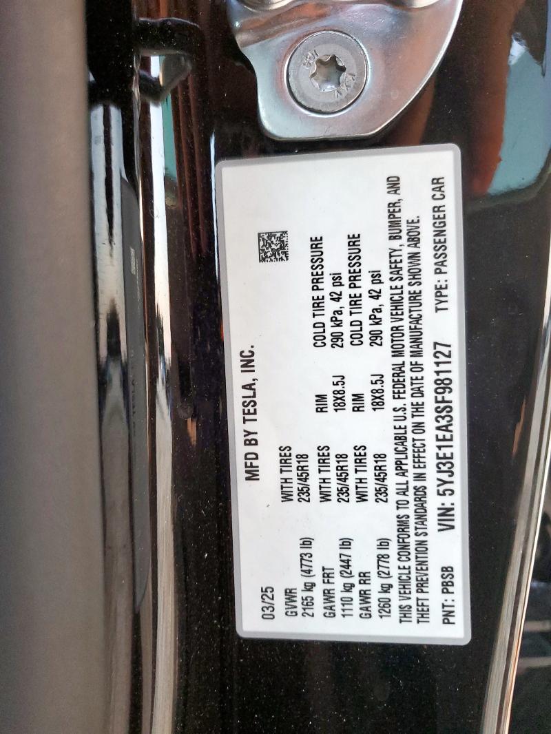 5YJ3E1EA3SF981127 - 2025 TESLA MODEL 3 BLACK photo 13