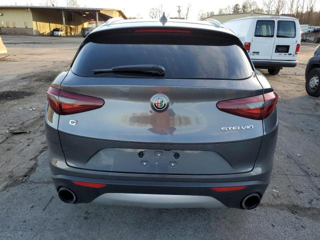 ZASFAKBNXJ7B94287 - 2018 ALFA ROMEO STELVIO TI GRAY photo 6
