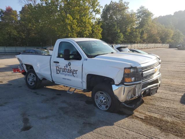 1GC0CUEG7JZ279304 - 2018 CHEVROLET SILVERADO C2500 HEAVY DUTY WHITE photo 4