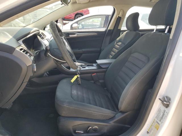 3FA6P0H79JR180982 - 2018 FORD FUSION SE WHITE photo 7