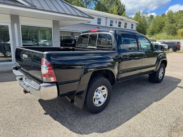 3TMLU4EN2FM198941 - 2015 TOYOTA TACOMA DOUBLE CAB 黑色 照片 4