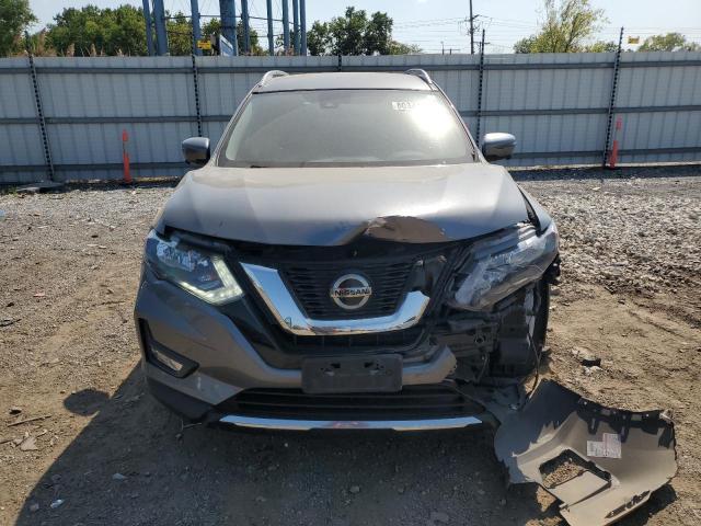 JN8AT2MT1JW459276 - 2018 NISSAN ROGUE S ნაცრისფერი ფოტო 5