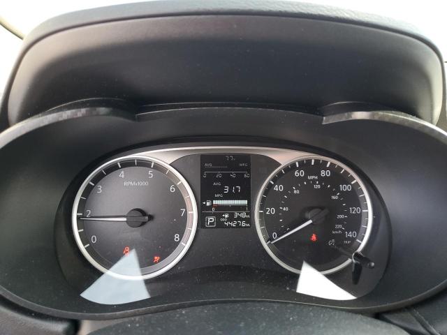 3N1CN8DV5ML870650 - 2021 NISSAN VERSA S თეთრი ფოტო 9