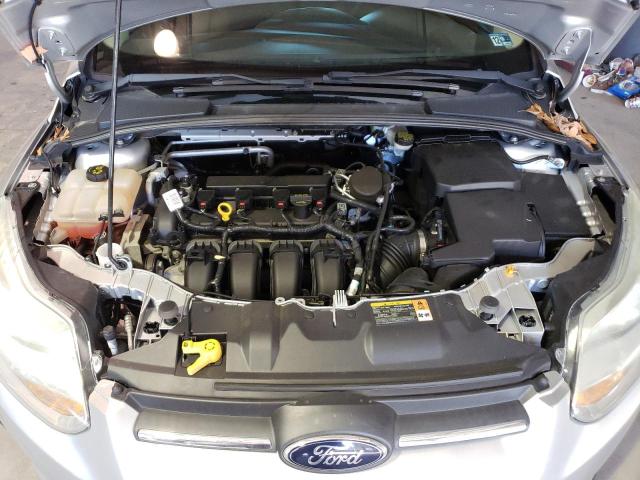 1FADP3F20EL265990 - 2014 FORD FOCUS SE SILVER photo 11