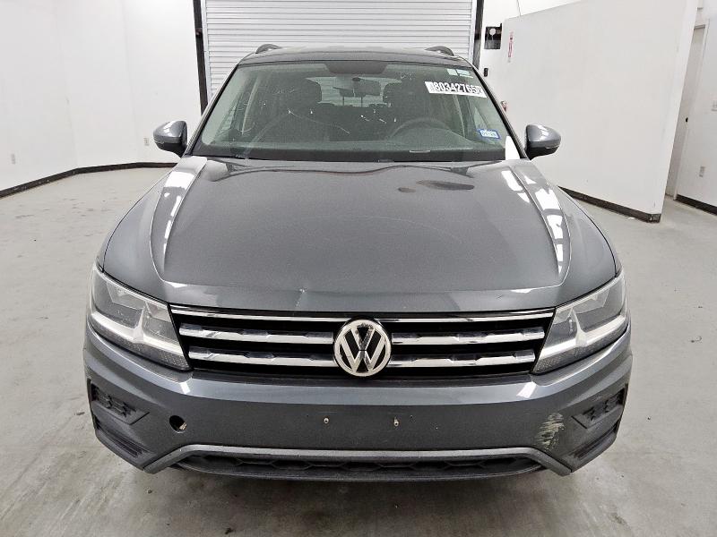 3VV1B7AX8KM149714 - 2019 VOLKSWAGEN TIGUAN S Grau Foto 5