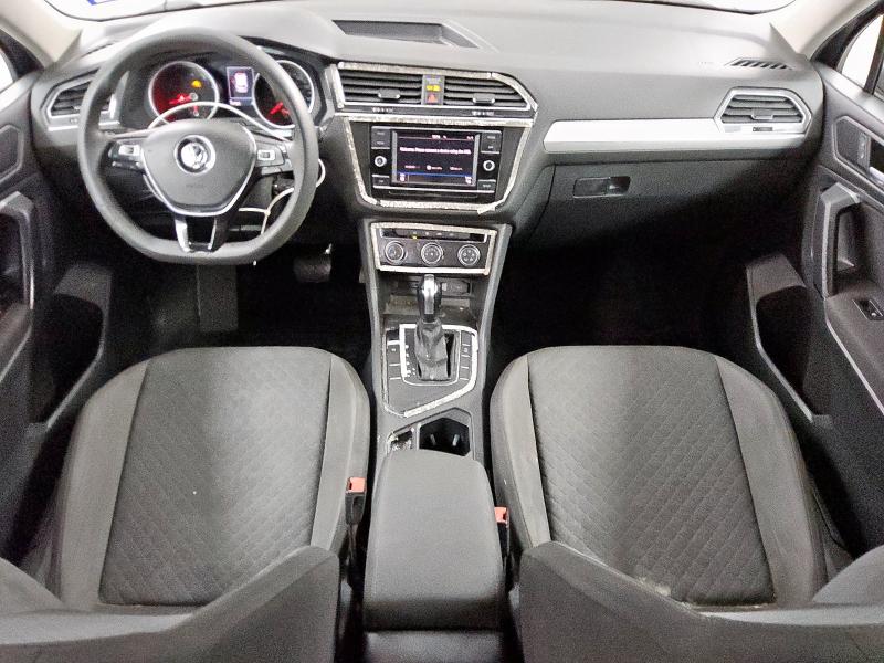 3VV1B7AX8KM149714 - 2019 VOLKSWAGEN TIGUAN S Grau Foto 8