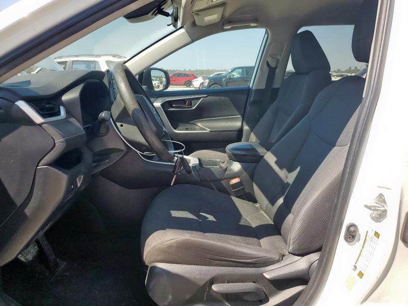 2T3H1RFV6LW073641 - 2020 TOYOTA RAV4 LE 白色 照片 7