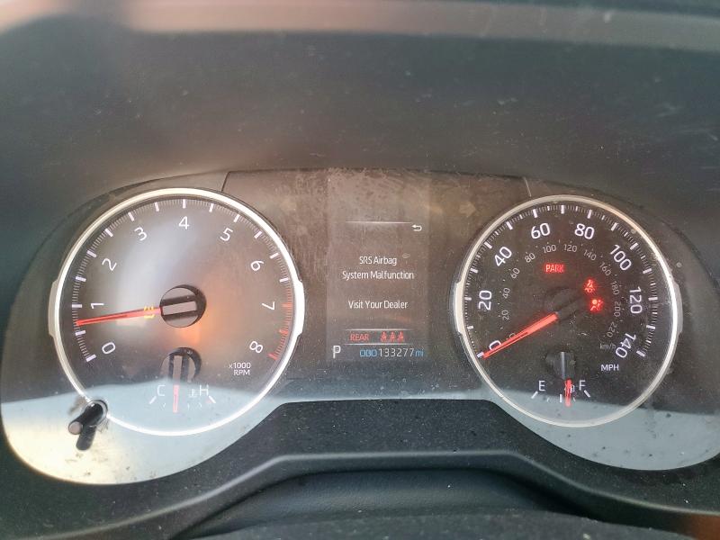 2T3H1RFV6LW073641 - 2020 TOYOTA RAV4 LE 白色 照片 9