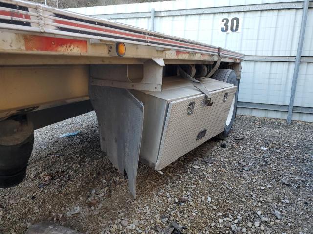 5DMFABTBX3M000189 - 2003 BENS TRAILER SILVER photo 9