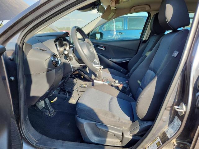 3MYDLBZV5GY125435 - 2016 TOYOTA SCION IA GRAY photo 7