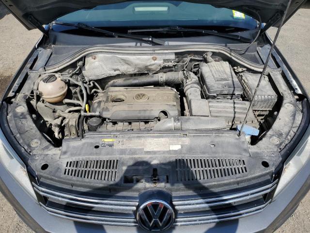 WVGAV7AX7FW586904 - 2015 VOLKSWAGEN TIGUAN S GRAY photo 11