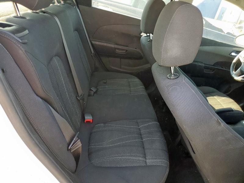 1G1JC6SH3G4114507 - 2016 CHEVROLET SONIC LT 白色 照片 10