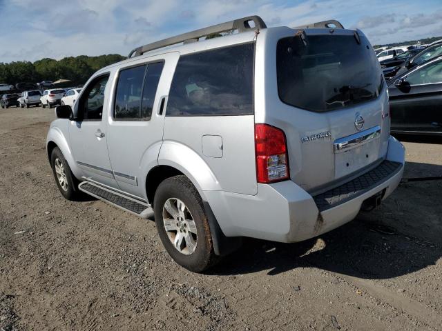 5N1AR1NB0BC624789 - 2011 NISSAN PATHFINDER S SILVER photo 2