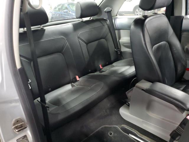 3VWCD31C05M418328 - 2005 VOLKSWAGEN NEW BEETLE GLS Gümüş foto 10