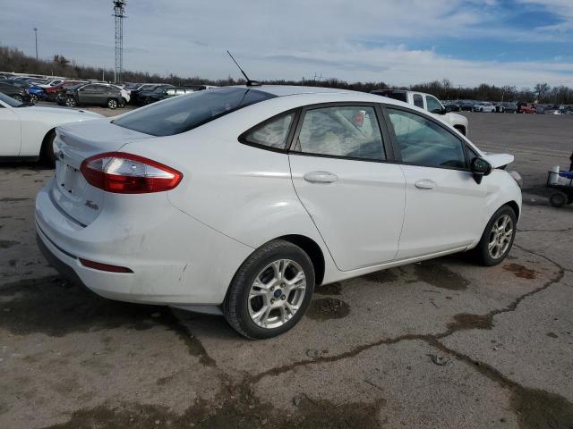 3FADP4BJ9FM111703 - 2015 FORD FIESTA SE WHITE photo 3