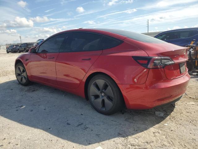 5YJ3E1EA8MF908452 - 2021 TESLA MODEL 3 RED photo 2