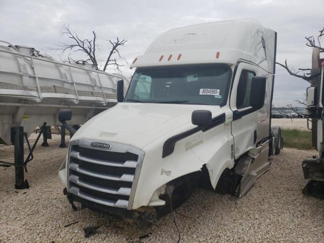 3AKJHHDR2JSJR1339 - 2018 FREIGHTLINER CASCADIA 1 WHITE photo 2