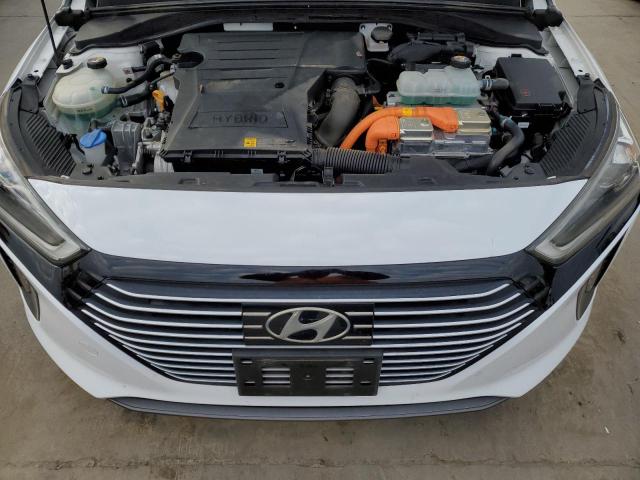 KMHC05LC6KU124829 - 2019 HYUNDAI IONIQ LIMITED WHITE photo 11