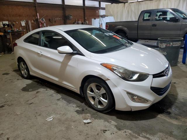 KMHDH6AE2DU016265 - 2013 HYUNDAI ELANTRA CO GS WHITE photo 4