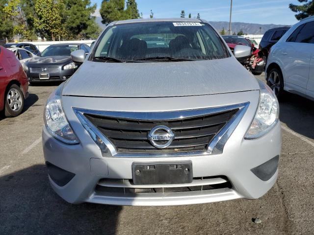 3N1CN7AP8GL902804 - 2016 NISSAN VERSA S SILVER photo 5